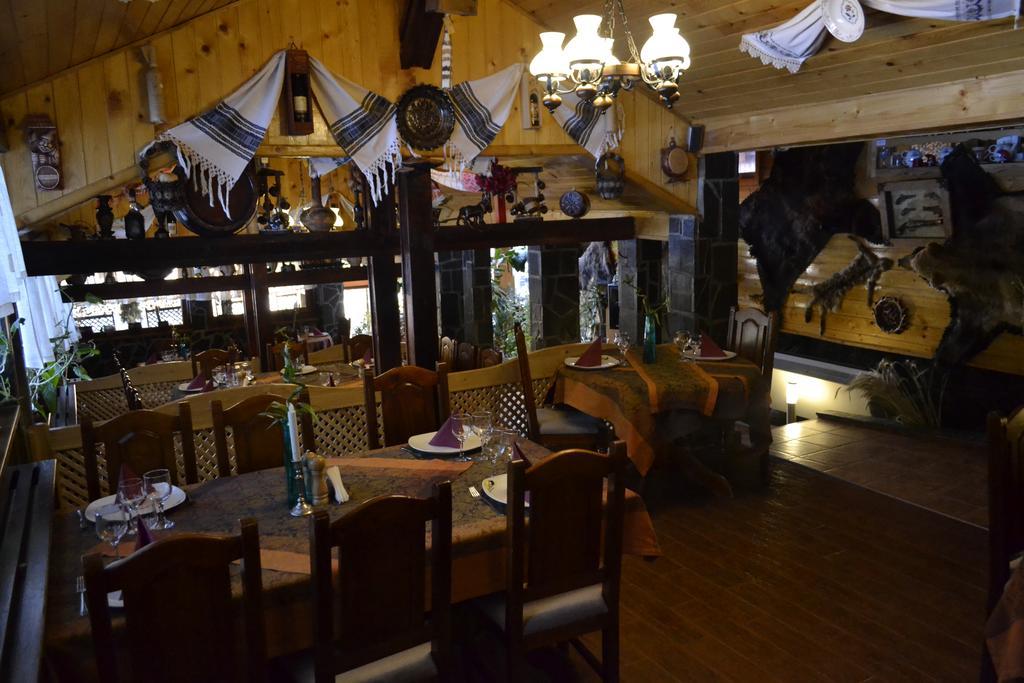 Pension Restaurant Speranta 普雷代亚尔 外观 照片
